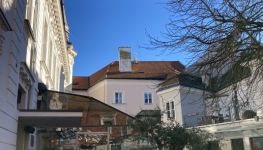             Other investment property in 2700 Wiener Neustadt
    