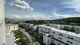             Gepflegte 3 Zimmerwohnung mit Lift in sehr guter Lage 4040 Linz Nahe Bruckner Universität
    