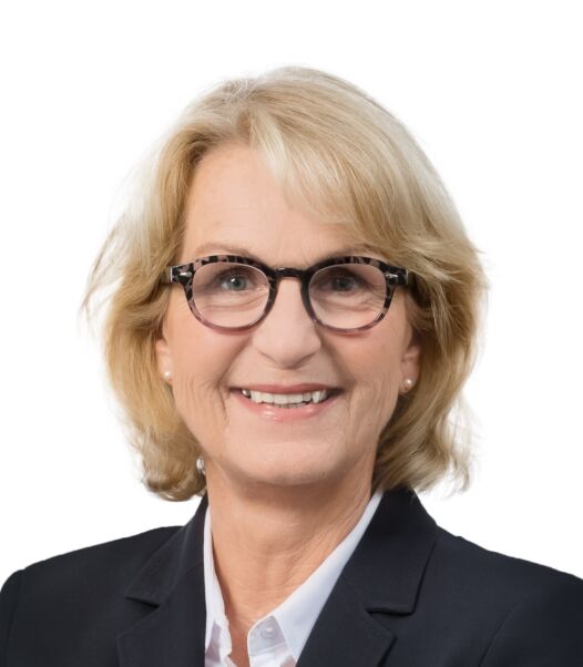 Frau Dr. jur. Verena Zawodsky