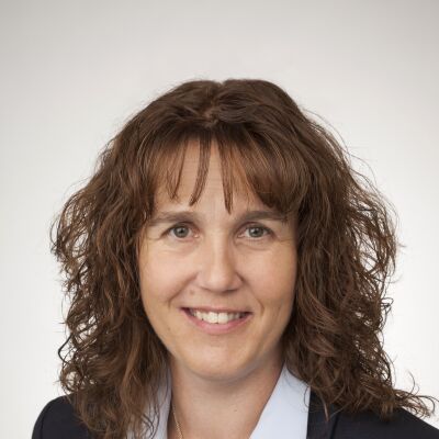 Frau Ruth Schwaiger
