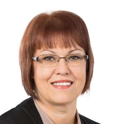 Frau Pt. Manuela Papadopoulos-Schubert