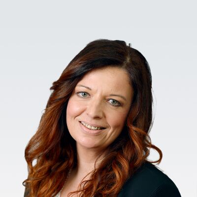 Frau Christina Wagner