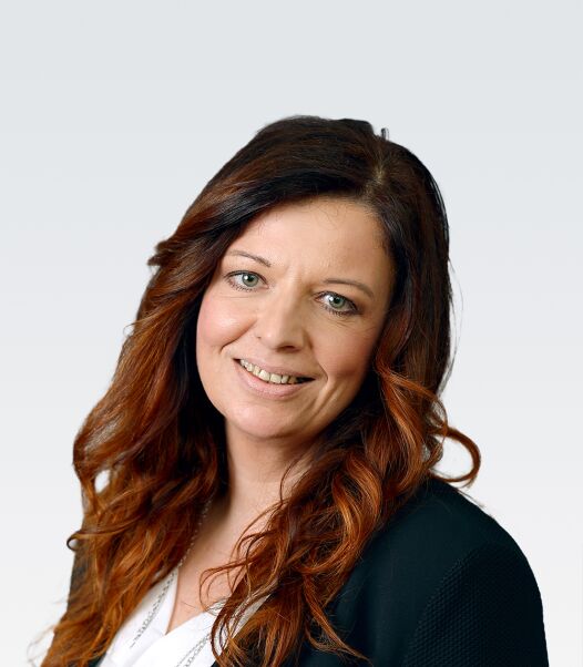 Frau Christina Wagner