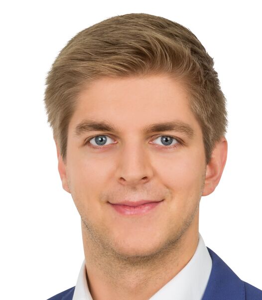 Herr Philipp Höfner