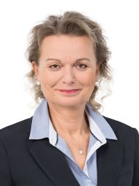 Frau Johanna Schwarz