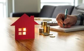 Nebenkosten beim Immobilienkauf und Verkauf