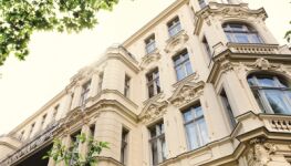 Zinshaus kaufen & sicher investieren