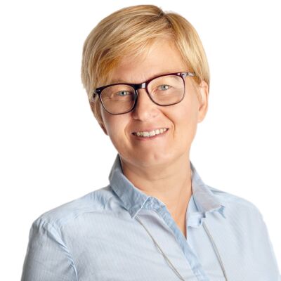 Frau Brigitte Gsöllpointner