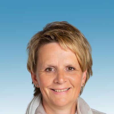 Frau Margit Binder