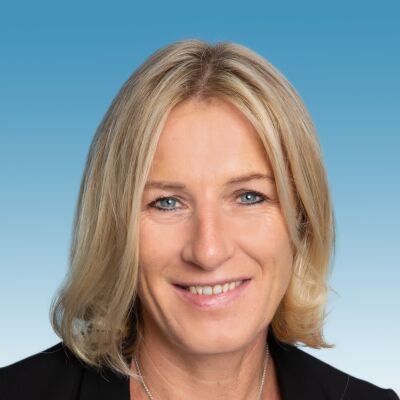 Frau Margit Messenböck