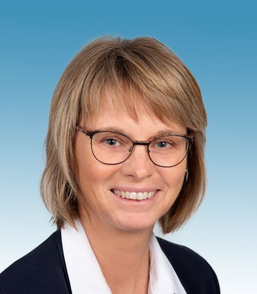 Frau Ursula Leister