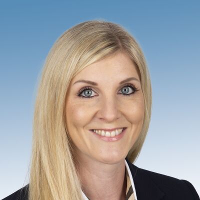 Frau Marion Hinterreiter