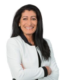 Frau Sofia Polster-Georgiadis Frau Sofia Polster-Georgiadis