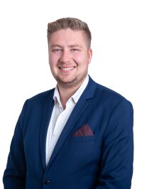 Herr Lukas Alexander Fasching Herr Lukas Alexander Fasching