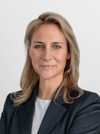 Frau Gunda Straub Frau Gunda Straub