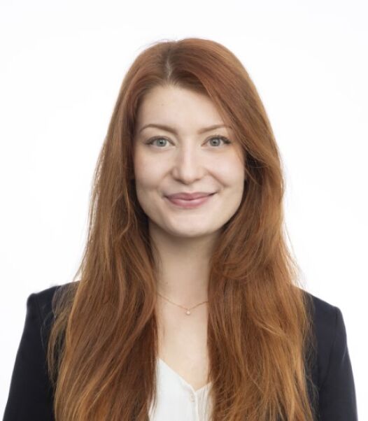 Frau Elisabeth Mauerhofer