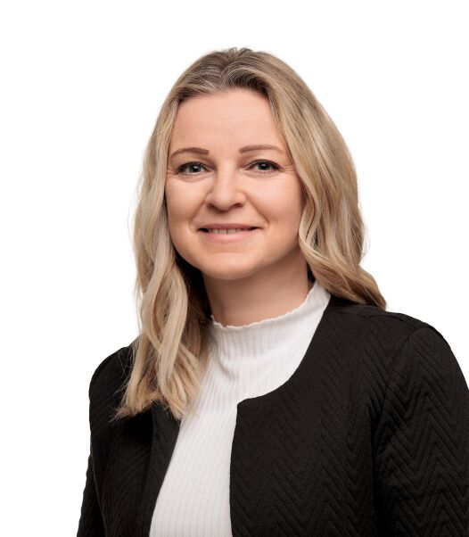 Frau Katja Neumeister