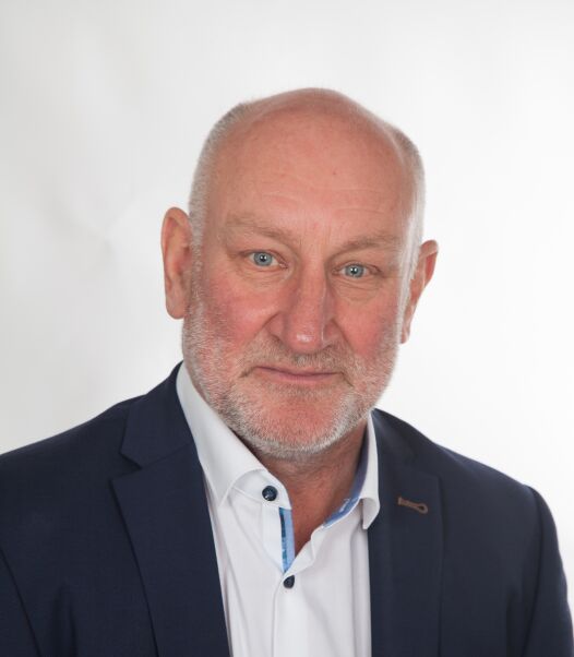 Herr Josef Schiessl