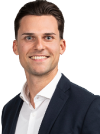 Herr Maximilian Simma MBA