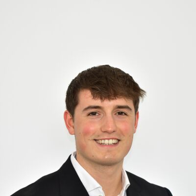 Herr Sandro Schaffernak