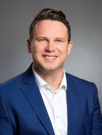 Herr Florian Brutscher