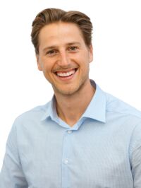 Herr Alexander Eisendle