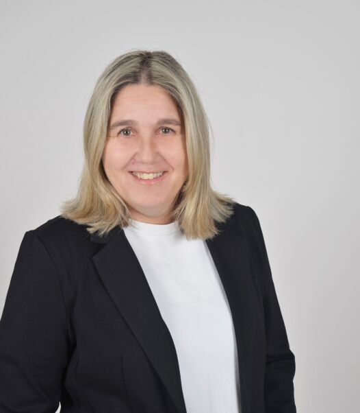 Frau Ruth Schwaiger