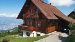             Hochwertiges Wohnhaus/Fereienhaus im Lavanttal - Koralpe
    