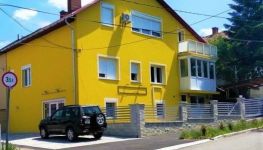             "Komfortables Mehrfamilienhaus in Sopron"!
    