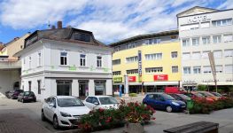             Commercial property in 9400 Wolfsberg
    