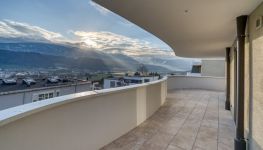            Traumhafte Penthouse Wohnung in Innsbruck - Erstbezug / Neubau
    