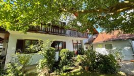             Gepflegtes Wohnhaus mit schöner Gartenanlage - Straß in der Steiermark
    