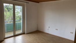             Schöne 2-Zimmer Wohnung in ruhiger Wohnlage - Auch für Anleger geeignet!
    