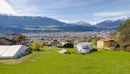             Einzigartiger Baugrund in erhabener Lage von Innsbruck
    