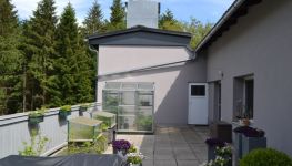             Moderne, Altersgerechte Terrassenwohnung in absoluter Ruhelage in Neukirchen a.d.V.
    