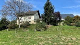             Sehr gepflegtes und gut erhaltenes Wohnhaus mit großzügiger Grünfläche - Nähe Eibiswald
    