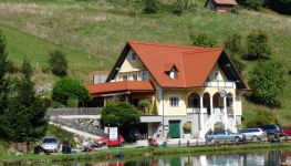             Interessante Liegenschaft mit Fischteichen und Wohnung im Bezirk Leibnitz - Sulmtal
    