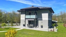             Modernes Wohnhaus mit schönem Garten in absoluter Ruhelage Nähe Spittal/Drau
    