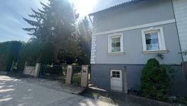             Semi detached house in 2821 Frohsdorf
    