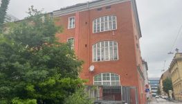             Altbau Büro in der Beethovenstraße
    